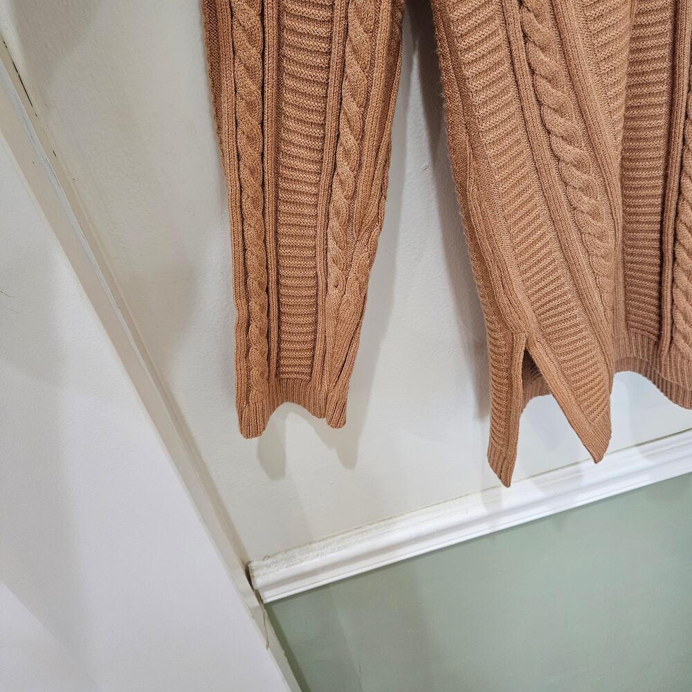 Women's Cable Knit Sweater by Misook‎ Size Large - Picture 6 of 10